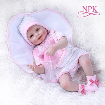 NPK55CM 0-3Month nekilnojamojo baby dydis smile baby dantų reborn baby doll tikroviška, minkšta liesti svertinis kūno lėlės rožinė suknelė