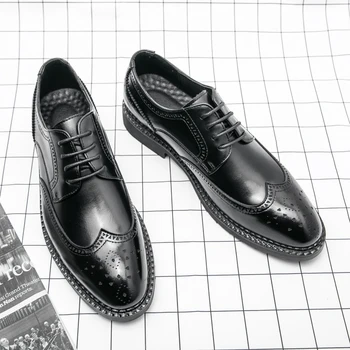 Vyriški juodi odiniai batai blokuoti raižyti oksfordo bateliai, nėriniai Britų vyriški batai verslo suknelė office džentelmenų batai