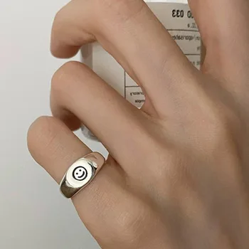 2023 Z73 Besišypsantis Veidas Metalo Atidaryti Žiedas Moterų Korėjos Dizaino Prasme Retro Asmenybė, Paprastas, Universalus Stiliaus Žiedas Žiedas