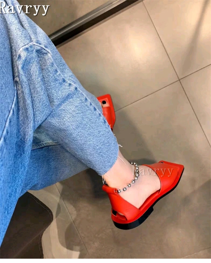 Juodas Kvadratas Kojų Plokščiu Dugnu Moterų Sandalai Atidaryti Tne Metalo Grandinės Čiurnos Dirželis Vasarą Karšto Pardavimo Markės Dizaino Laisvalaikio Bateliai